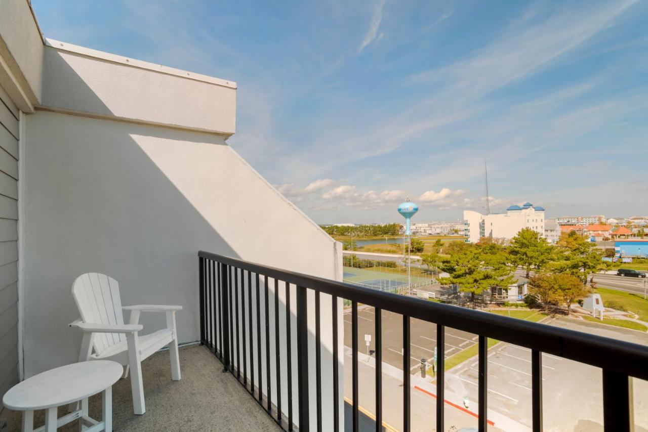 Best Western Plus Ocean City Exterior photo