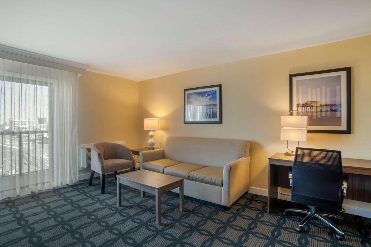 Best Western Plus Ocean City Exterior photo